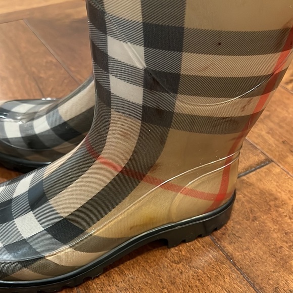 Burberry Nova Check Rain Boots Size 40 - Picture 7 of 11